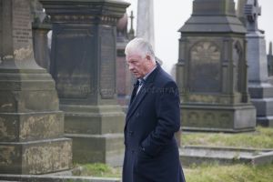 derek acorah beyond the grave 224.jpg